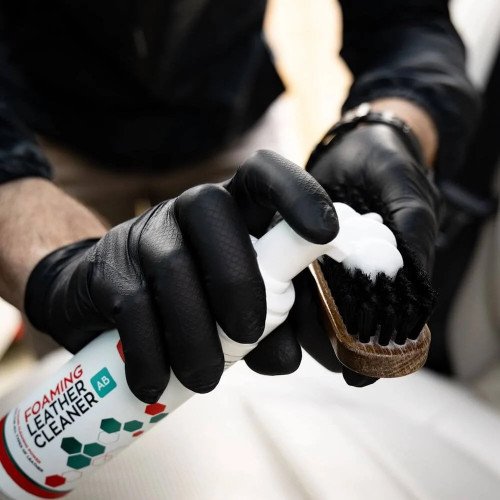 Perie Curatare Piele Gtechniq Leather and Interior Brush