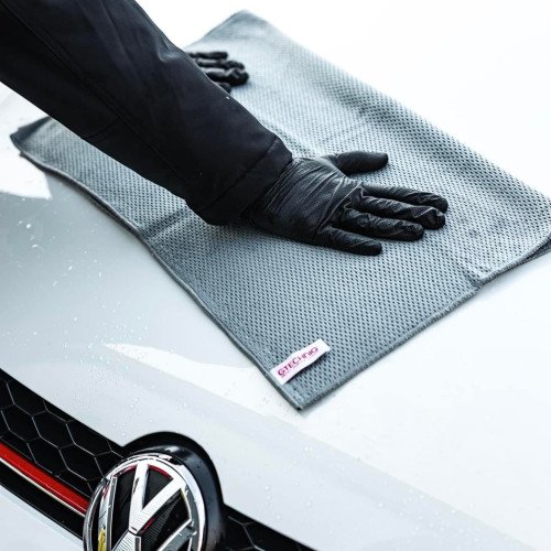 Prosop Uscare Auto Gtechniq MF4 Diamond Sandwich Microfibre Towel, 500 GSM, 60 x 60cm