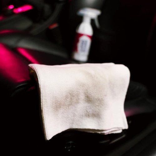 Laveta Curatare si Intretinere Piele Gyeon Leather Wipe EVO, 40 x 40cm, 2 buc Laveta Curatare si Intretinere Piele Gyeon Leather Wipe EVO, 40 x 40cm, 2 buc