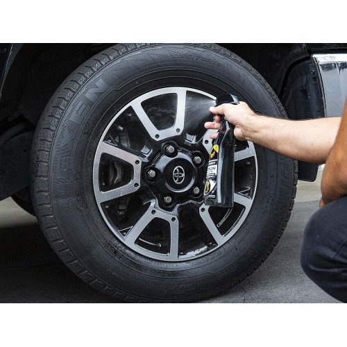 Solutie Curatare Jante Meguiars Ultimate Waterless Wheel & Tire, 709ml Solutie Curatare Jante Meguiars Ultimate Waterless Wheel & Tire, 709ml