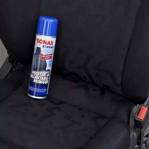 Solutie Curatare Textil si Alcantara Sonax Xtreme Upholstery and Alcantara, 400ml Solutie Curatare Textil si Alcantara Sonax Xtreme Upholstery and Alcantara, 400ml