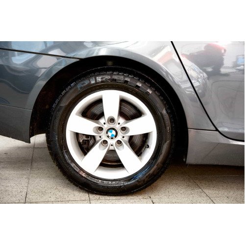 Spray Intretinere Anvelope Sonax Tyre Gloss, 400ml Spray Intretinere Anvelope Sonax Tyre Gloss, 400ml